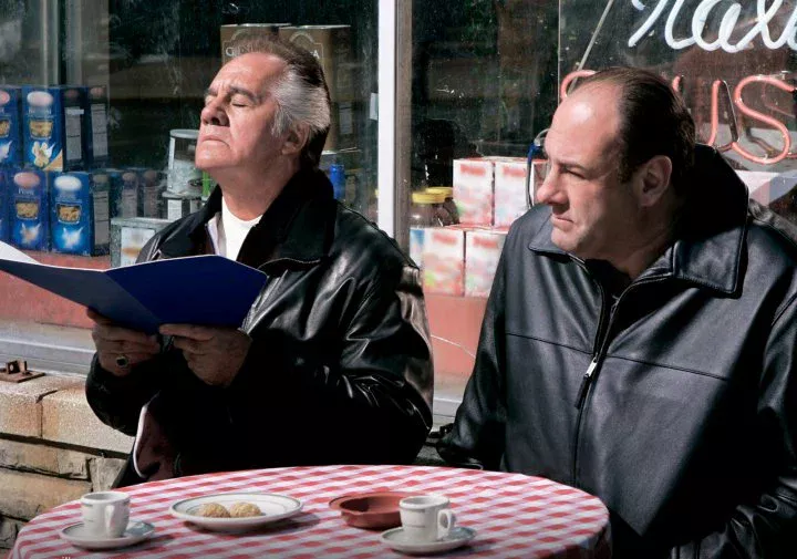 Кадр 1 из сериала Клан Сопрано 2 сезон (2000)