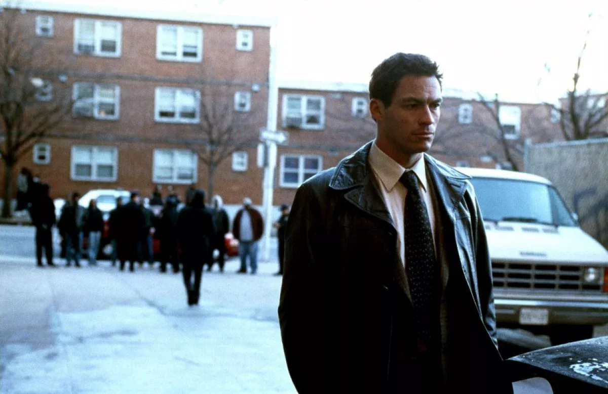 Кадр 3 из сериала Прослушка 2 сезон (2003)